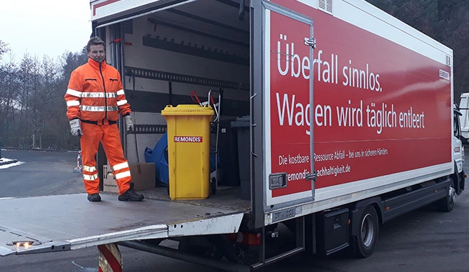 Hebebühnen Fahrzeug von BÖRDNER Städtereinigung in Limburg